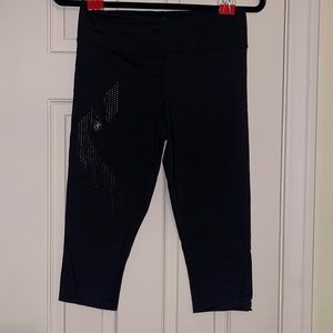 Light Speed Mid-Rise Compression 3/4 Tights